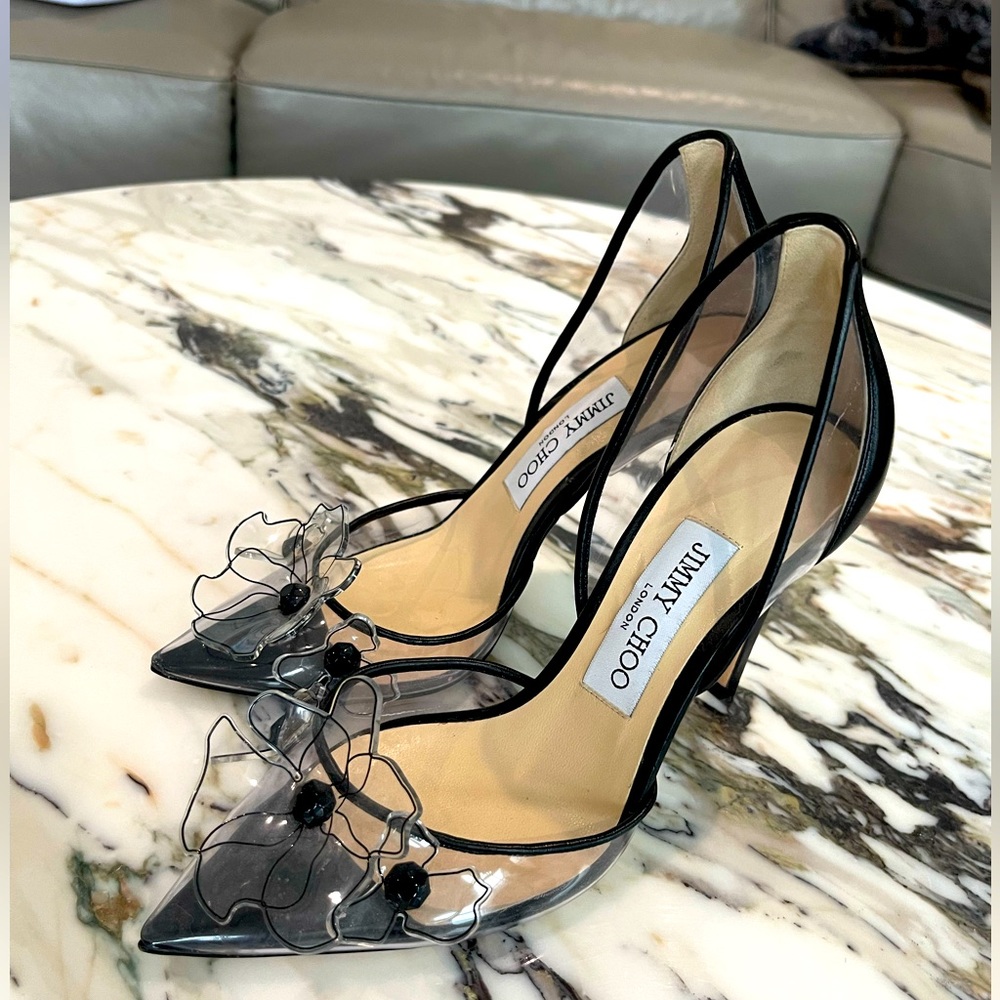 Jimmy CHOO closed toe heels with flowers worn twice
